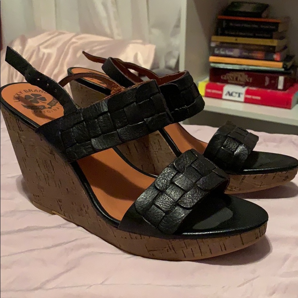 black lucky brand wedges sandals